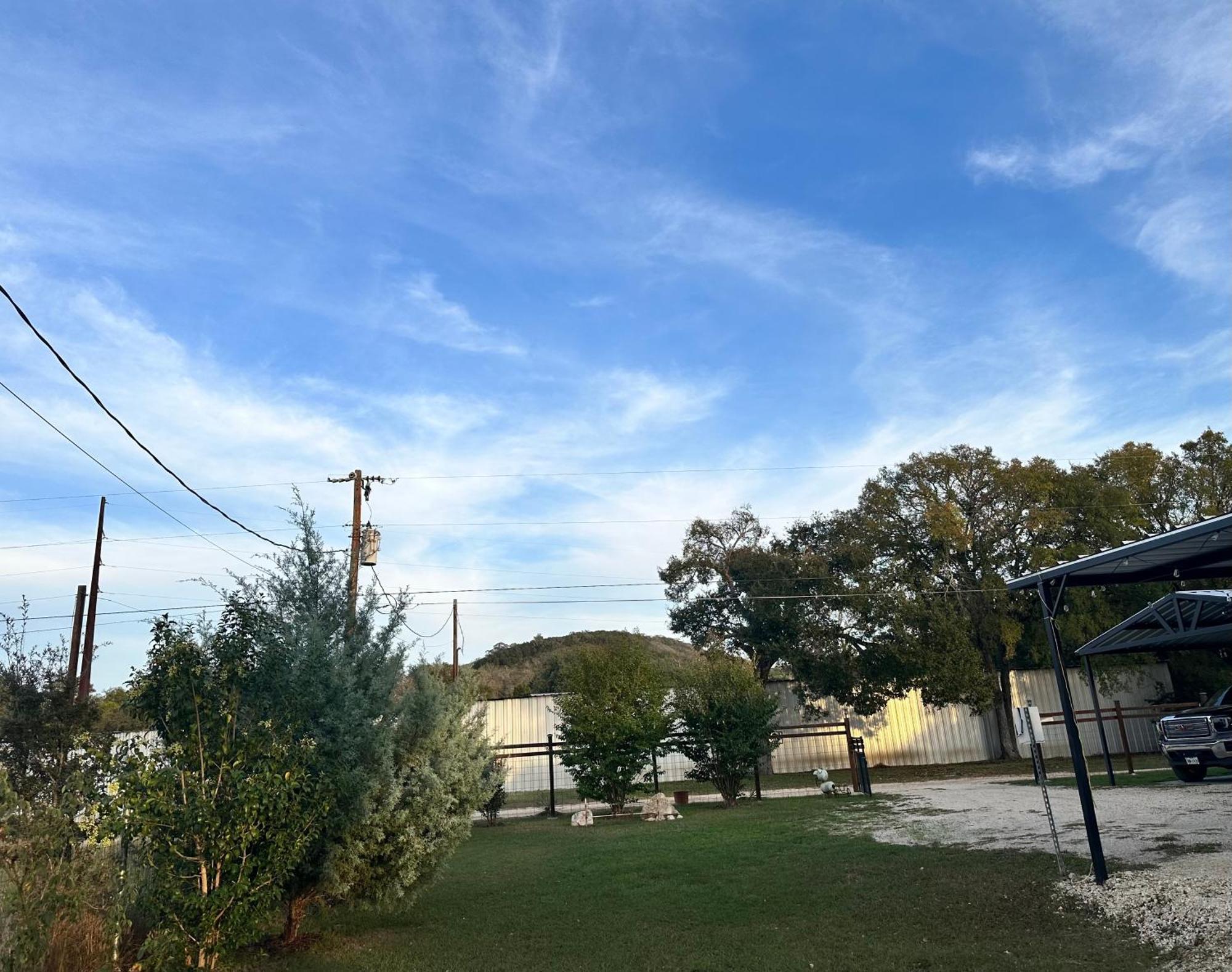 Tiny House - Our Little Piece Of Paradise Lakehills エクステリア 写真
